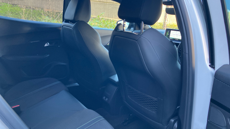 Peugeot 2008 1.2 PureTech 130 GT Line 5dr EAT8 Petrol Estate